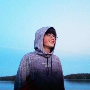 Meet your Posher, Dustin